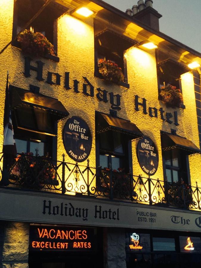 Holiday Hotel Голуей Екстериор снимка